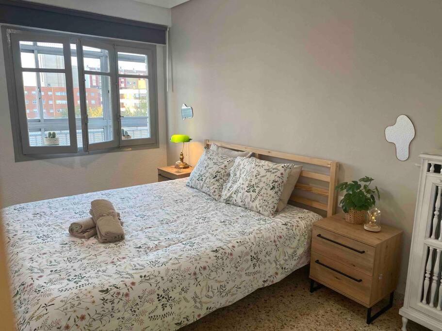 Acogedor Apartamento A 5 Min Del Ave Zaragoza Buitenkant foto